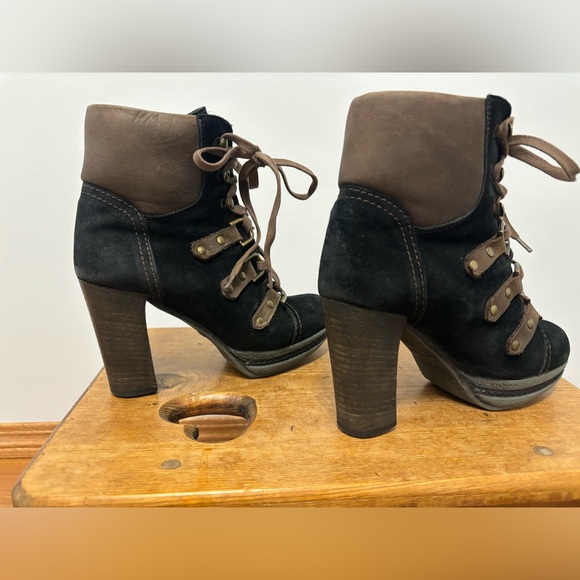 Browns Shoes Italian Platform Heels - Picture 7 of 16